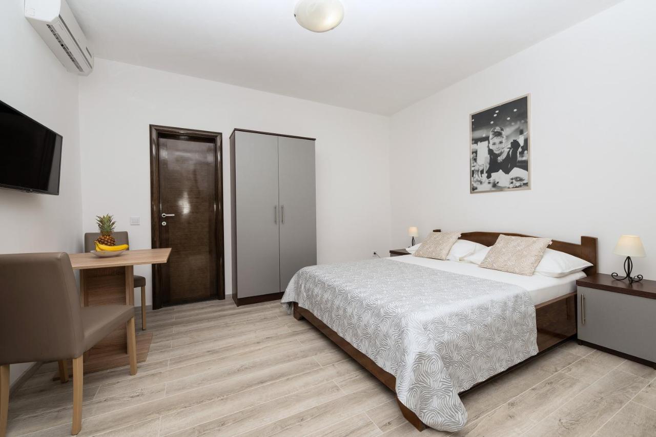 Bilin San Daire Baška Voda Dış mekan fotoğraf