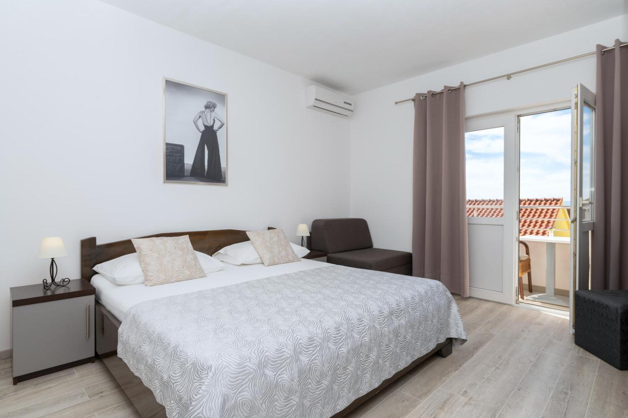 Bilin San Daire Baška Voda Oda fotoğraf